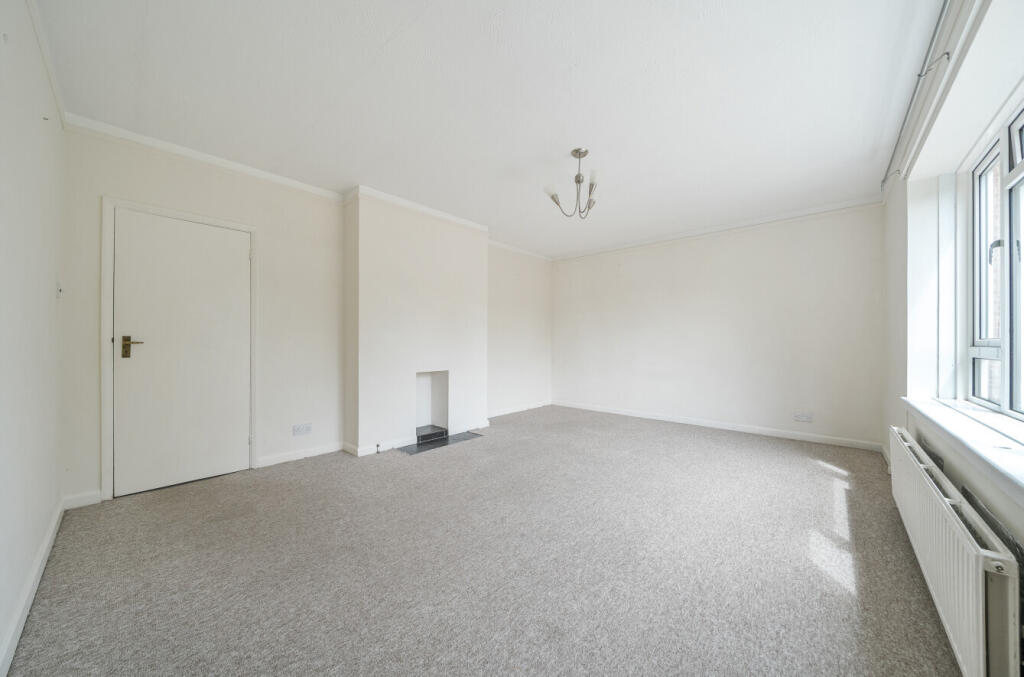 Apartment in Brighton, Withdean - View 3