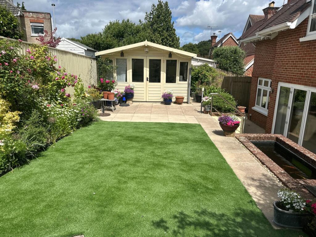 Fellside Lodge, 37a Bingham Avenue, Lilliput, Poole BH14 8ND photo 3