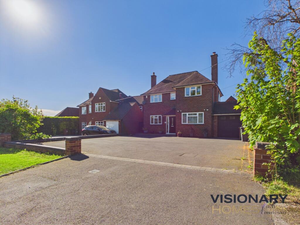 Main image of property: 36 Stonnall Road, Walsall