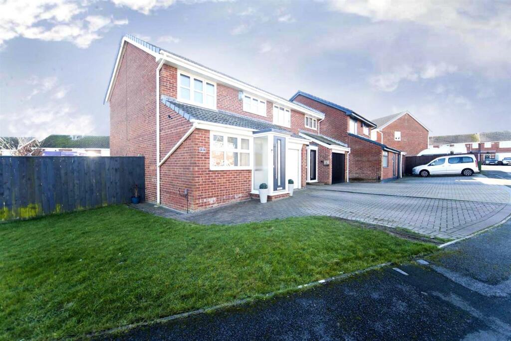 Amberwood Close, Hartlepool photo 2