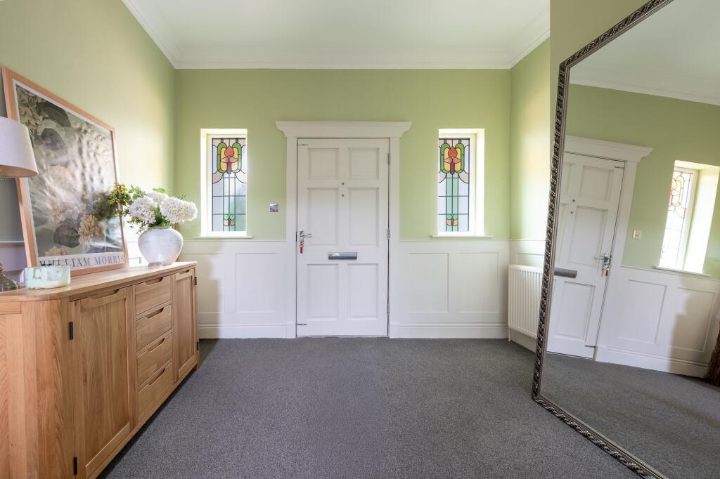 House in Sefton, Liverpool City Region - View 5
