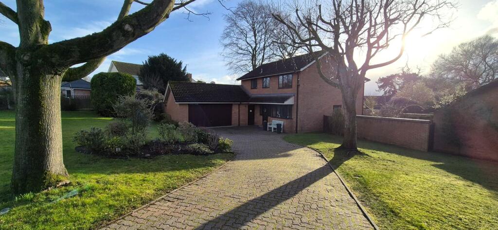 Main image of property: Leighton Park, Neston