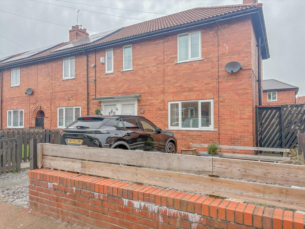 Main image of property: Hendon Road, Deckham, Gateshead, Tyne And Wear, NE8