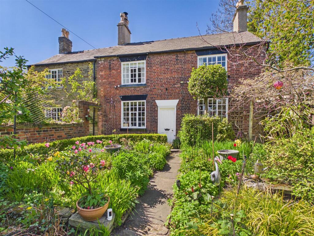 Crabtree House, 3-5 School Lane,  Greenhill, Sheffield photo 2