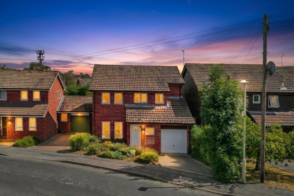 House in Reading - View 4