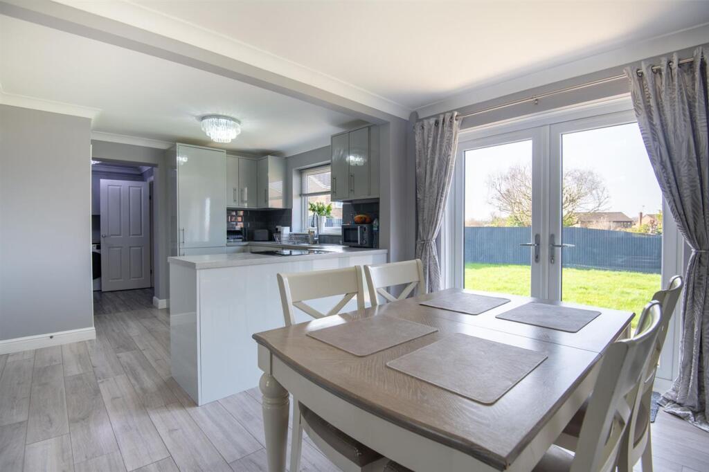 House in Wellingborough, Hatton Park - View 6