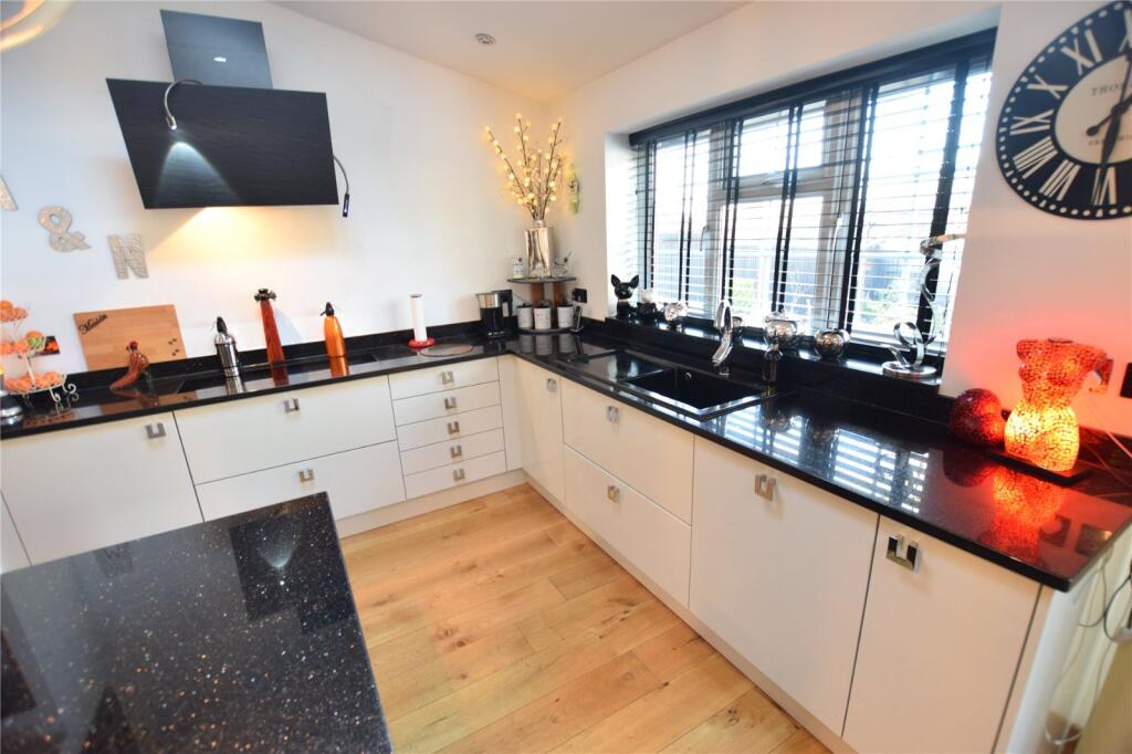 House in Bracknell - View 5