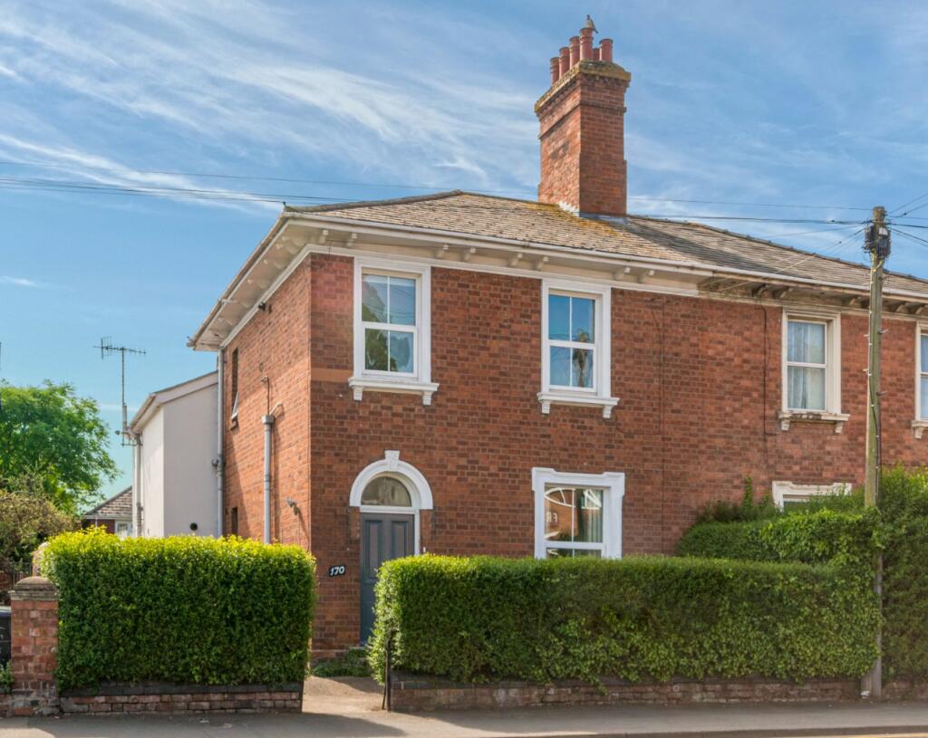 1-bed flat on Apartment 2, 170 Worcester Road, Malvern, Worcestershire, £119,000