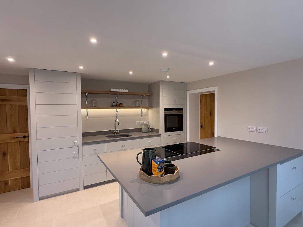 House in Gloucester - View 2