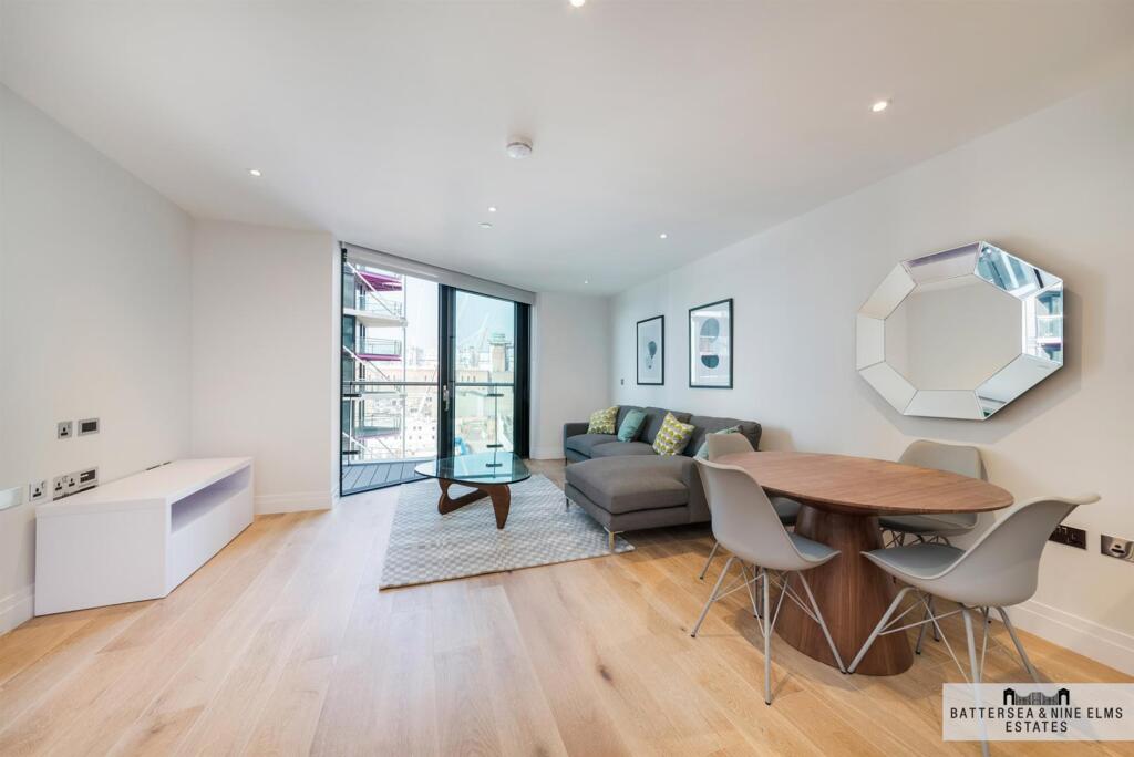 Apartment in London - View 5