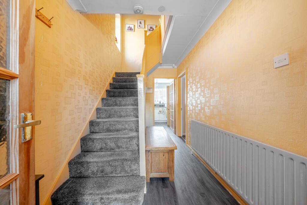 House in Leeds, Gledhow Park, Chapeltown - View 5