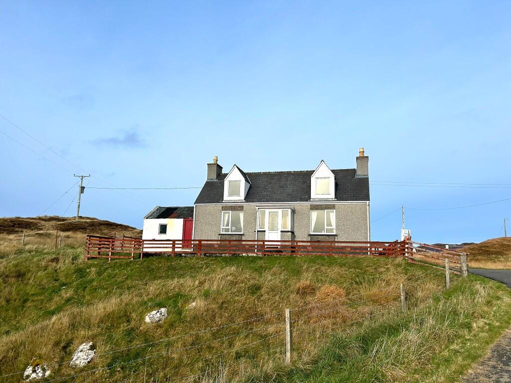 Main image of property: Minchview, 14 Lemreway, South Lochs, HS2 9RD