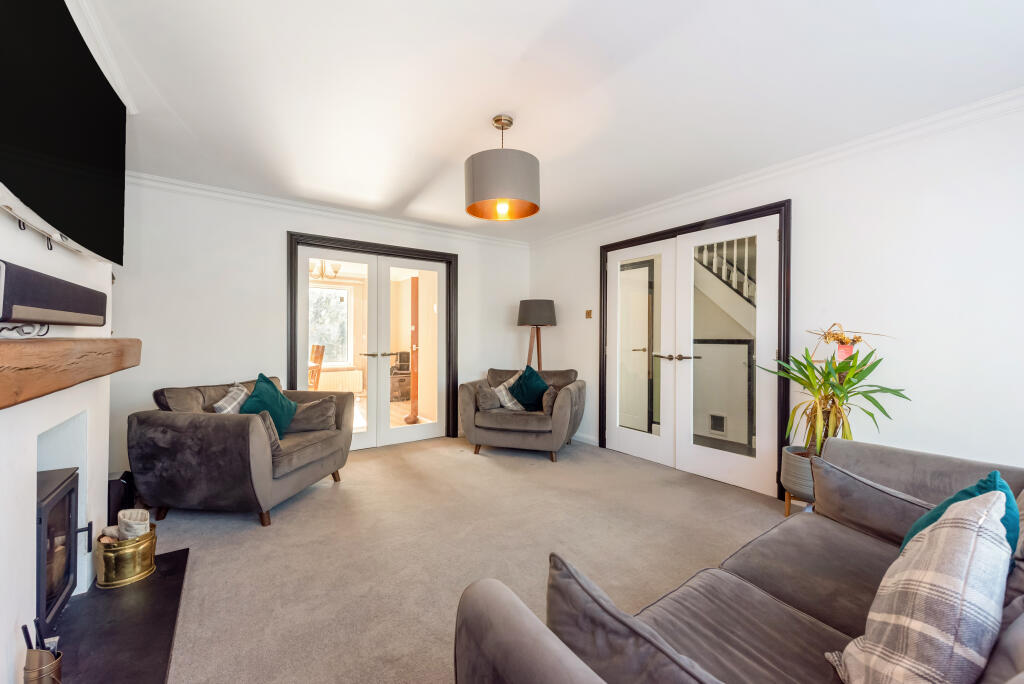 31, Poulner Close, Felpham, Bognor Regis, West Sussex photo 4
