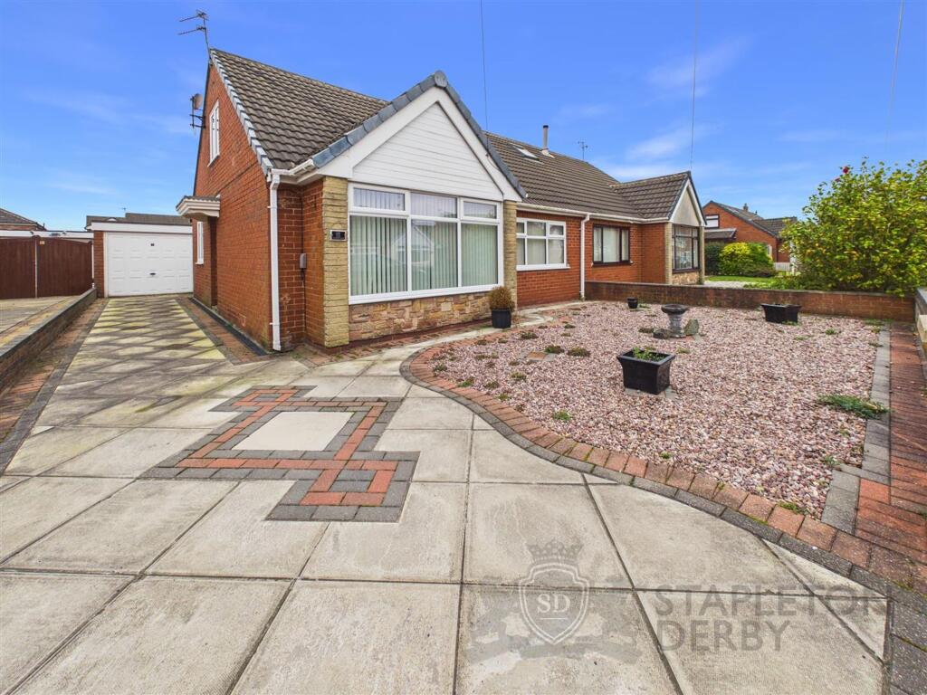 3-bed house on Thornaby Grove, St. Helens, WA9, £230,000