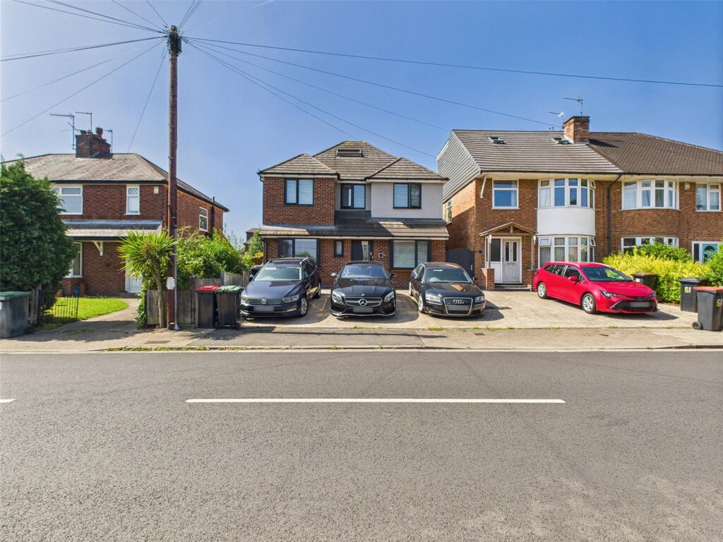 Main image of property: Hall Drive, Beeston, Nottingham, Nottinghamshire, NG9