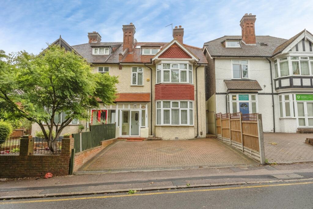 Main image of property: Sanderstead Road, SOUTH CROYDON, Surrey, CR2