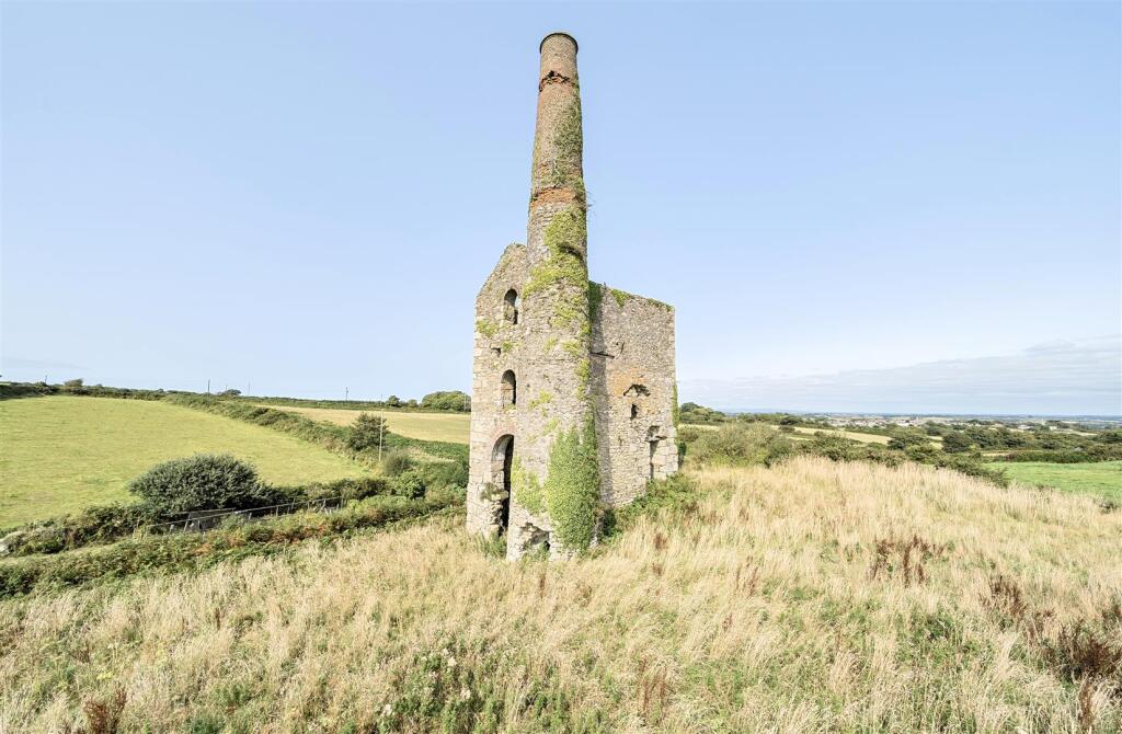 Main image of property: Higher Ninnis, Redruth