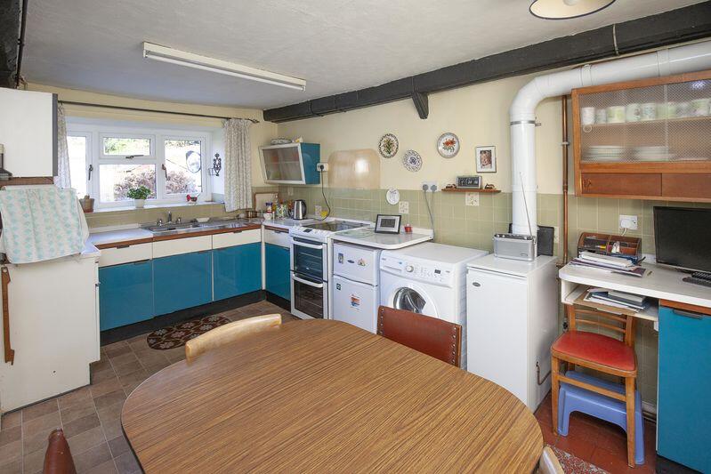 House in Salisbury - View 4