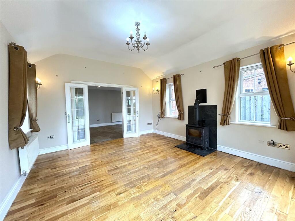 House in North Duffield - View 4