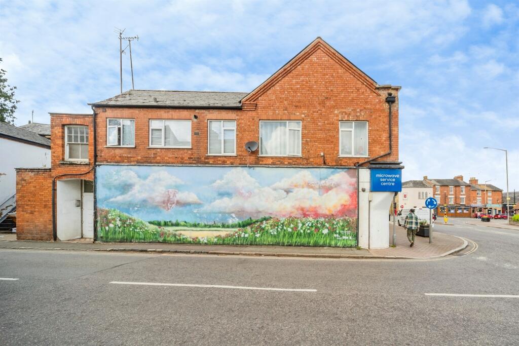 Main image of property: London Road, Stony Stratford, Milton Keynes