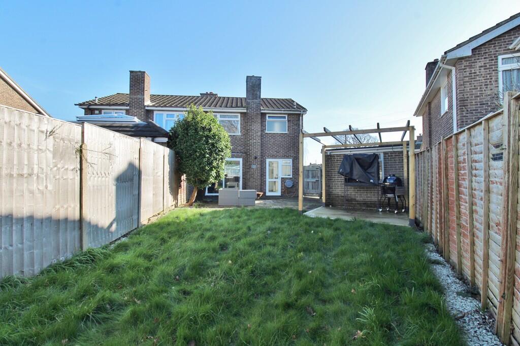 Nursery Lane, Stubbington photo 4