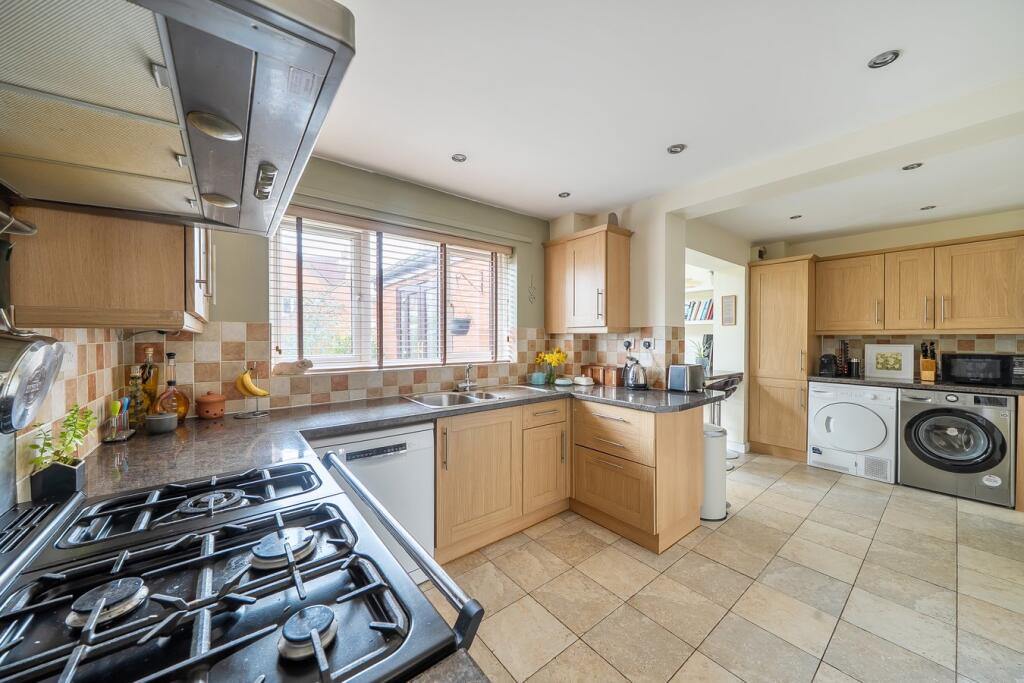Additional image 3 of Bishopslea Close, Wells, BA5