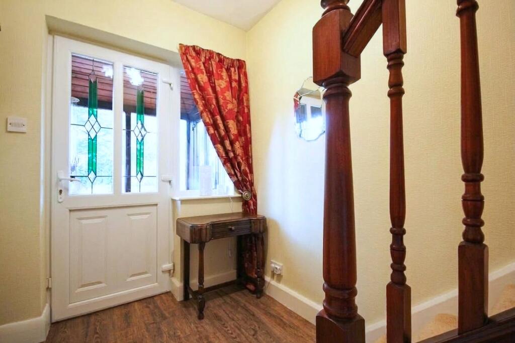 House in Kingsley, Cheshire West and Chester - View 3