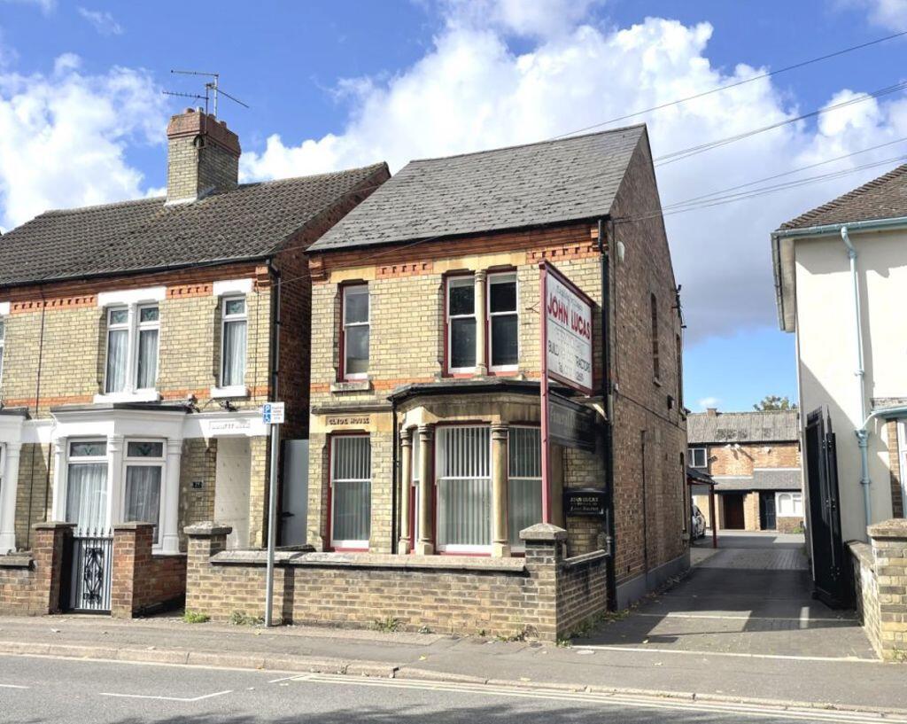 Main image of property: Dogsthorpe Road, City Centre, PE1 3AD