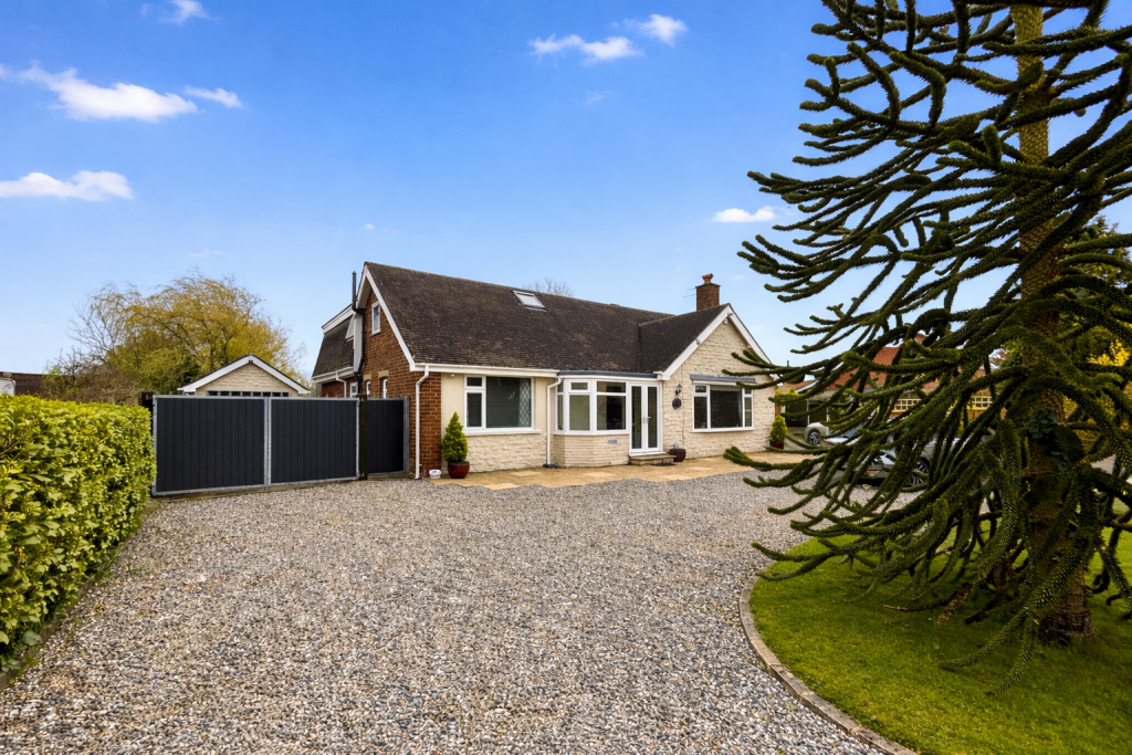 5-bed detached on Pilling Lane,  Preesall, FY6, £435,000