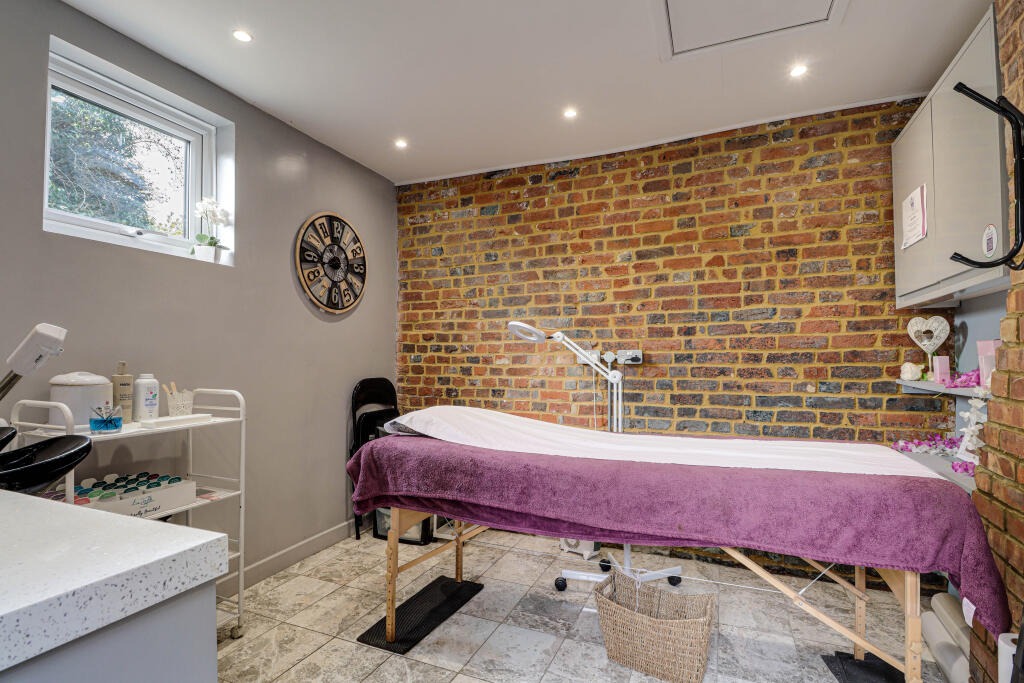 Additional image 6 of High Street, Redbourn, St. Albans, AL3