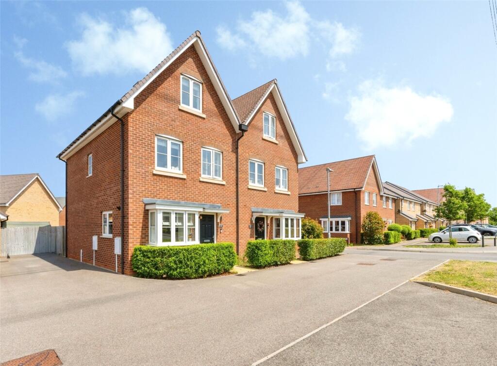 Main image of property: Valerian Way, LEIGHTON BUZZARD, Bedfordshire, LU7