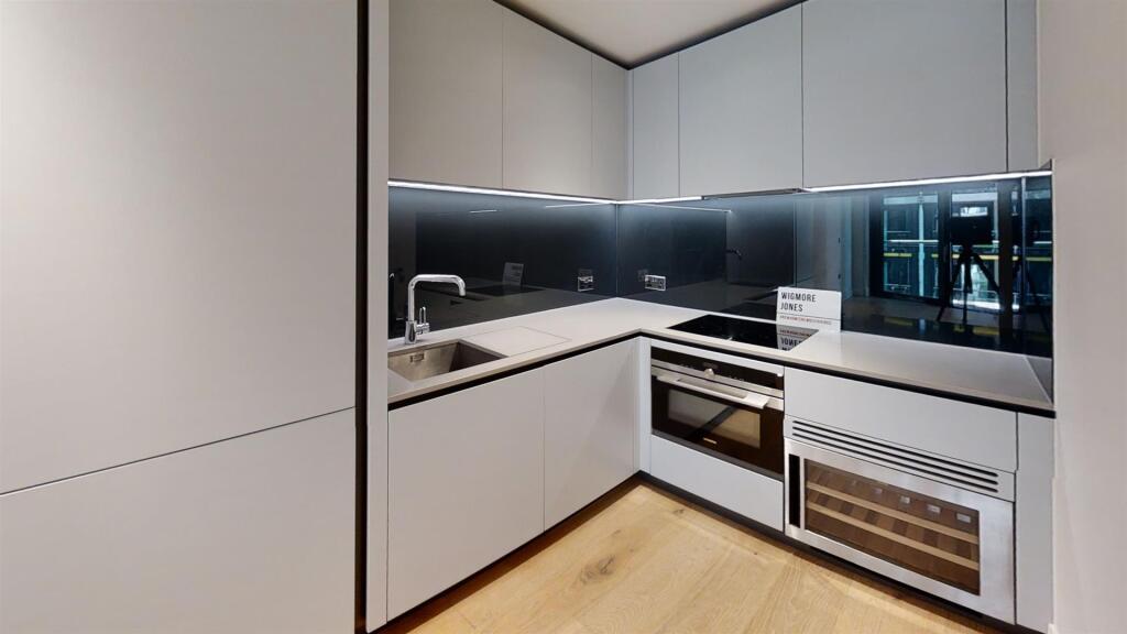 Main image of property: Riverlight Quay, Nine Elms, SW11 8DU
