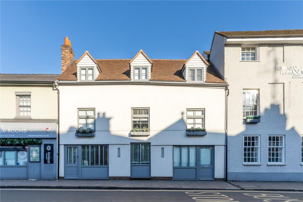 Main image of property: High Street, Hampton Wick, Kingston, KT1