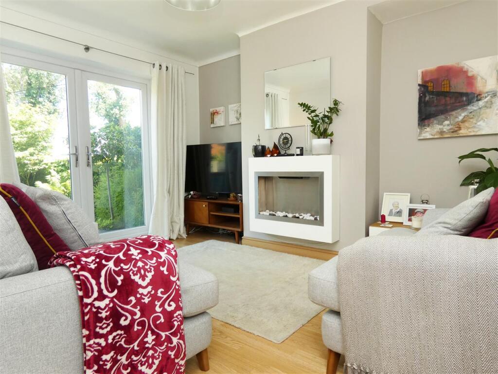 Primrose Drive, Huyton, Liverpool – pohled 6