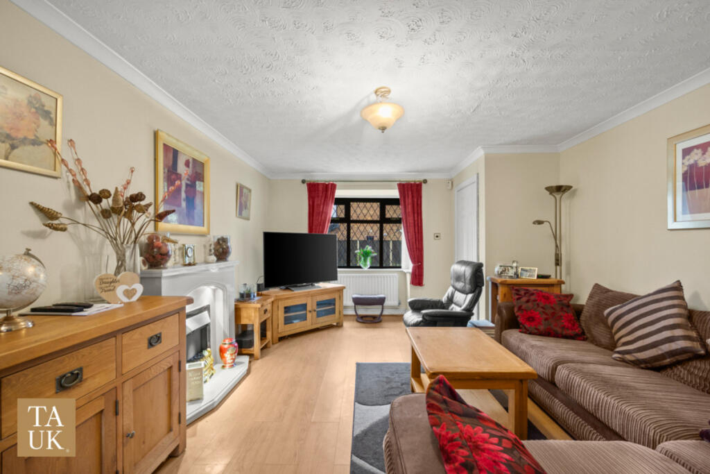 Knowle Wood View, Telford, TF3 photo 4