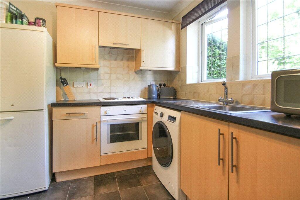 Apartment in Leeds - View 3