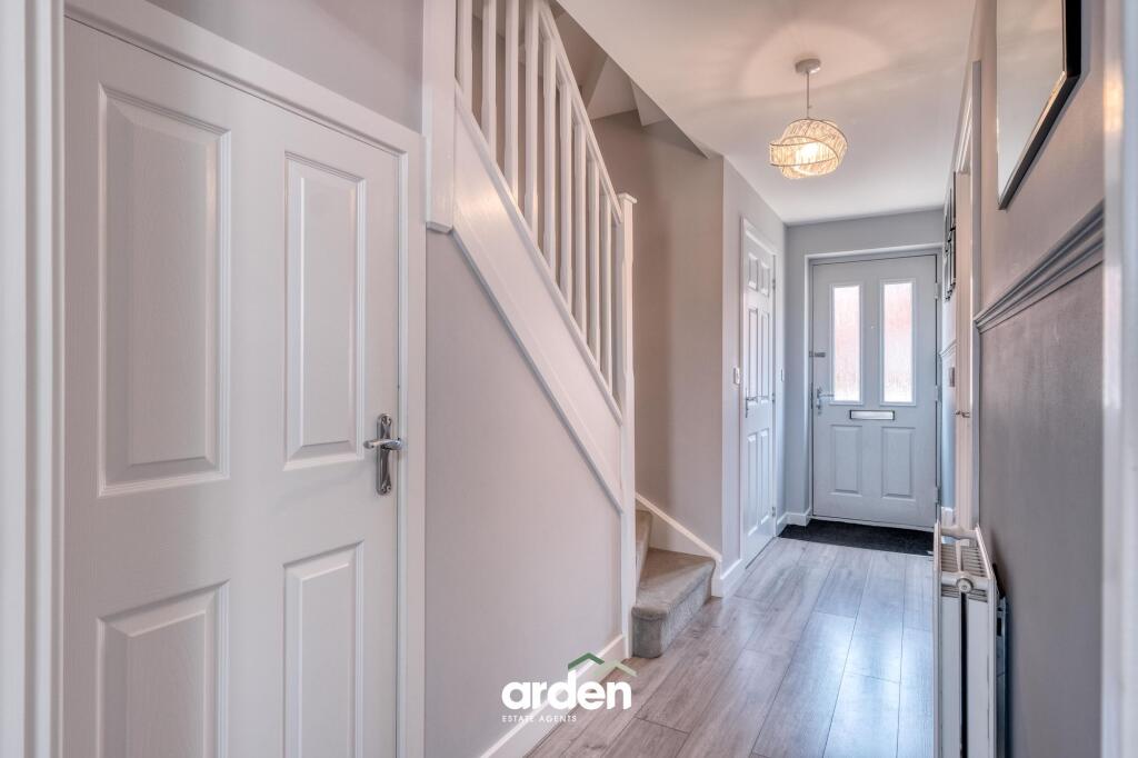 Hawling Street, Redditch, B97 - More
