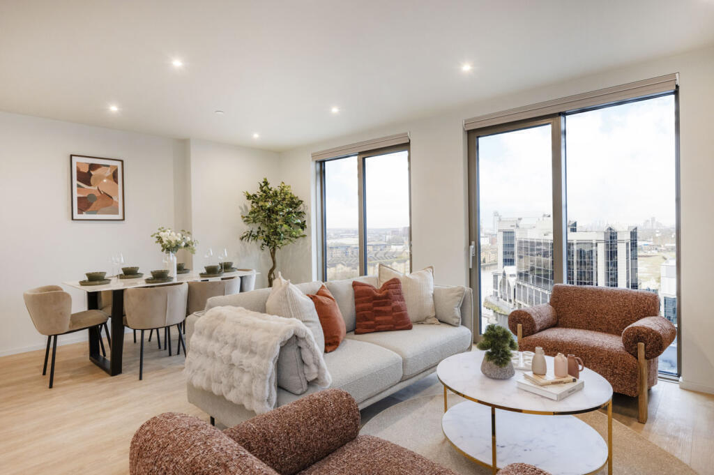 Main image of property: Goldwynn Quay, Selsdon Way, Tower Hamlets, London