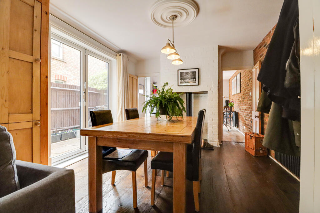 House in St Albans, Roundwood, Harpenden - View 4