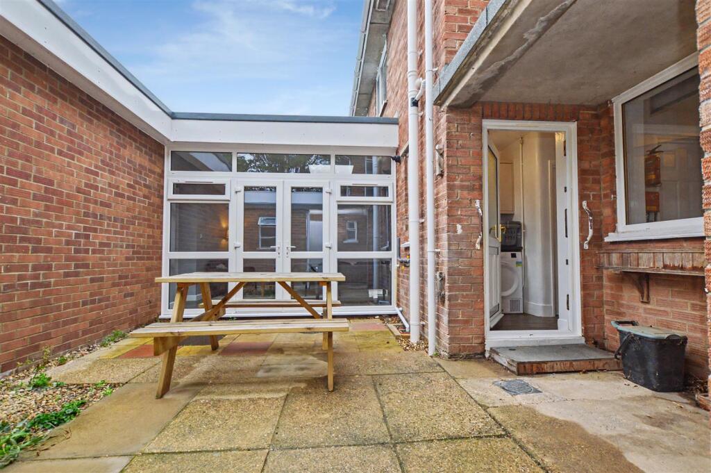 Property photo 8