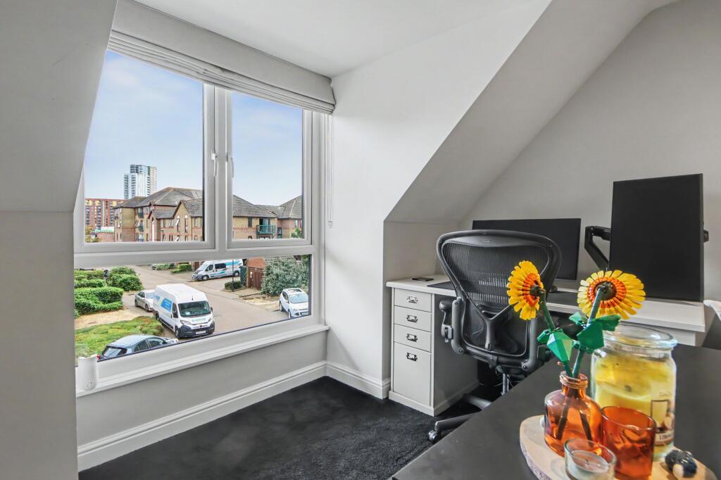 Apartment in Southampton - More