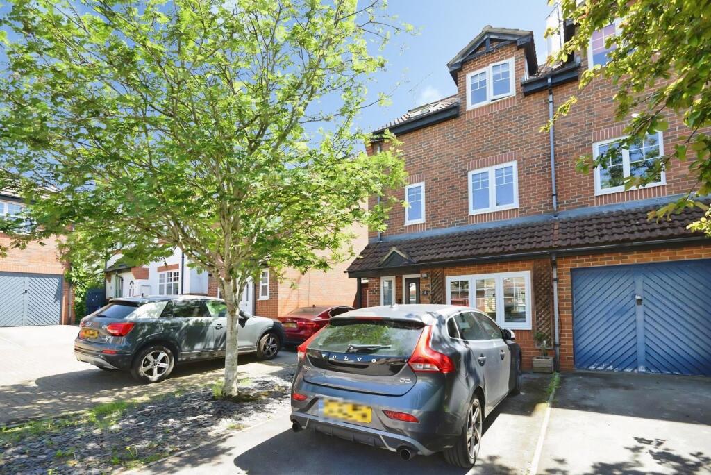 Main image of property: St Annes Close, St. George, Bristol BS5 8DQ