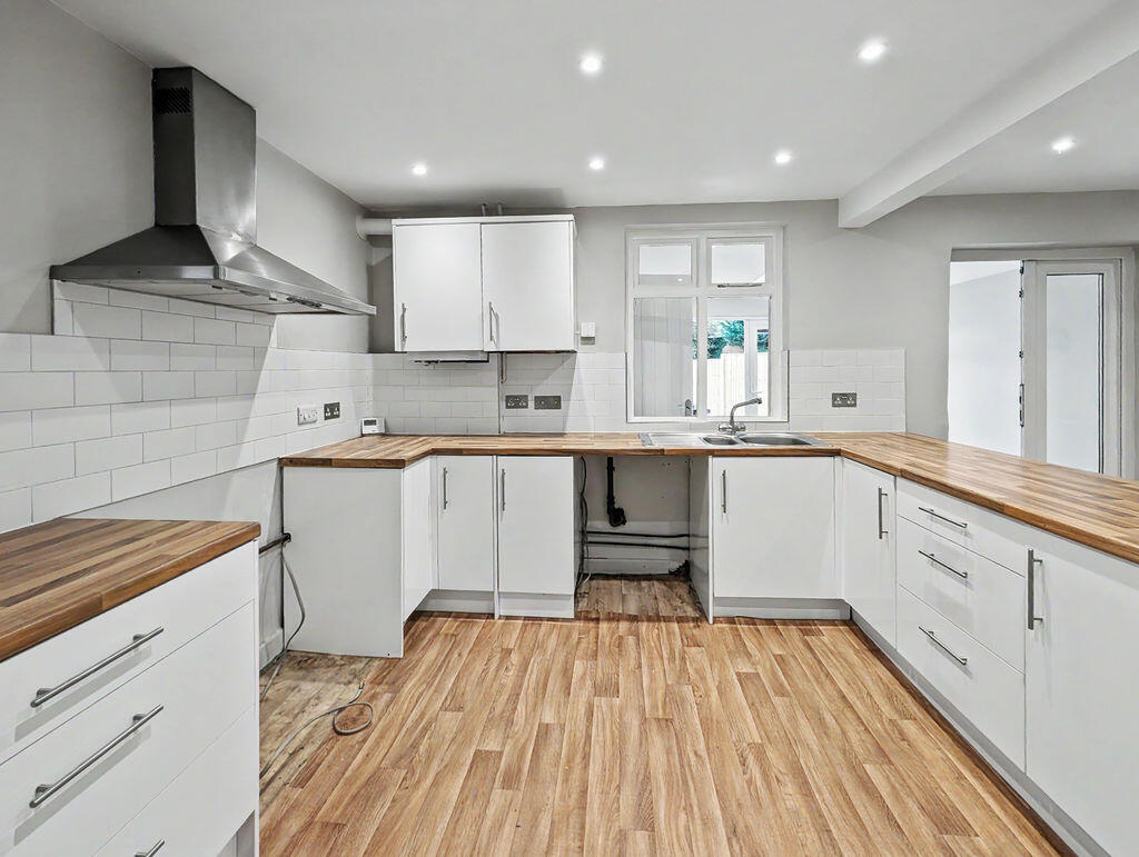 House in Shrewsbury - View 4