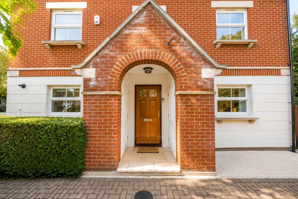 Main image of property: Rewley Road, Oxford