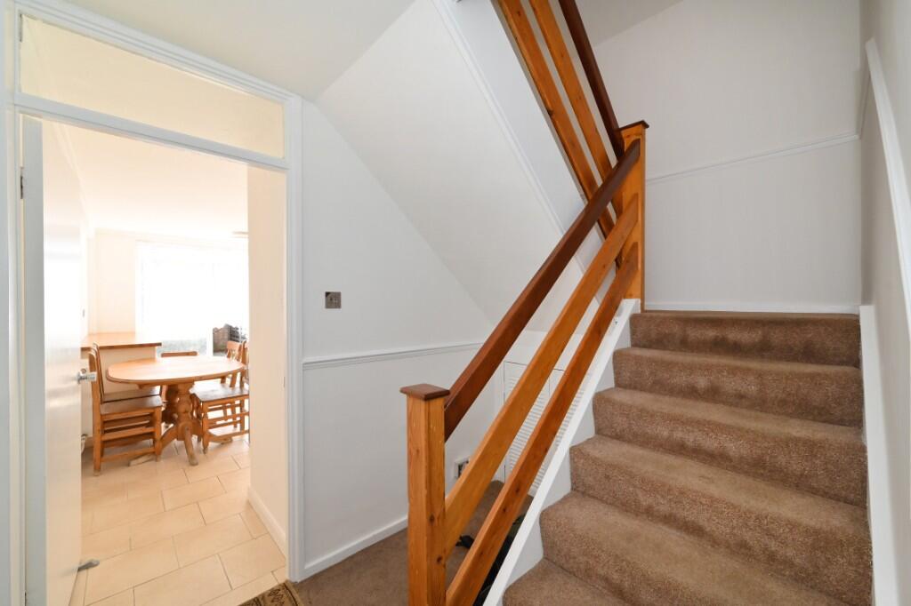 House in London - View 5