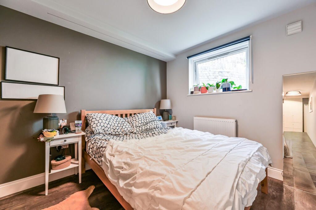 Apartment in London, Kentish Town - View 5