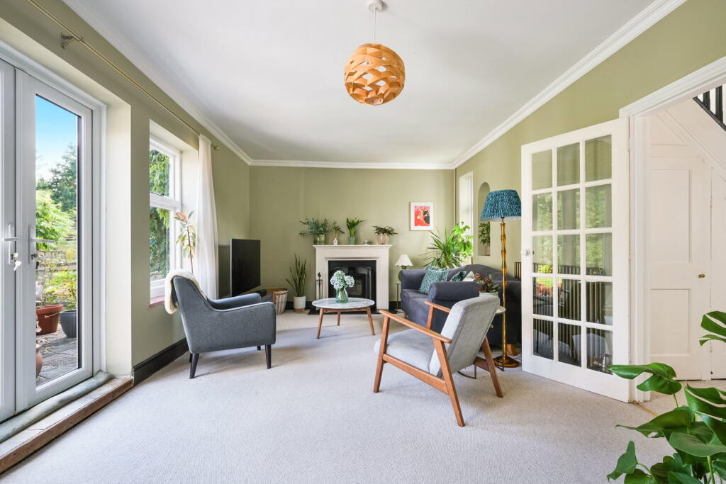 House in Redhill - View 5