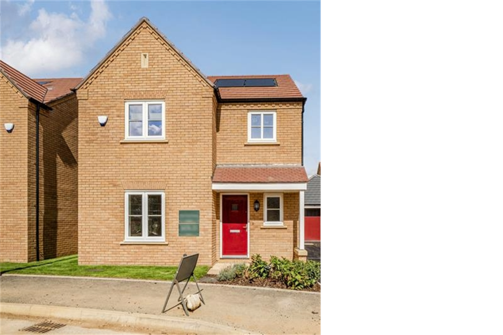 Main image of property: 3 bedroom Semi Detached House in Upton Hall Crescent, Upton, Northampton