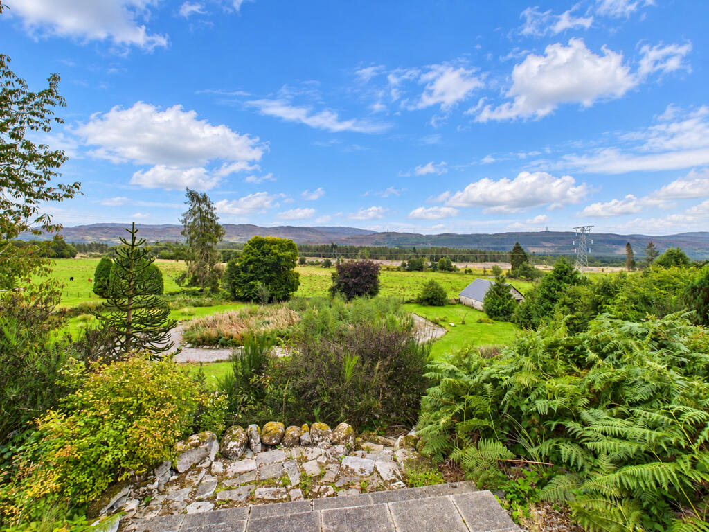 House in Perth - View 2