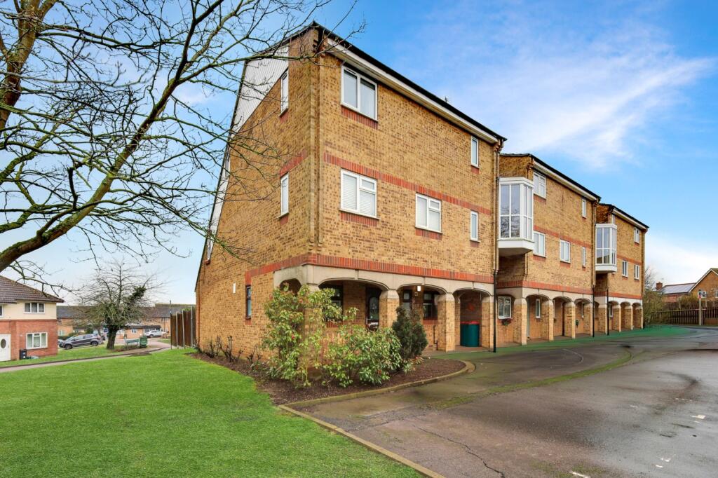 Main image of property: Charleston Court, Basildon, Essex, SS13